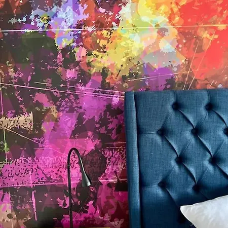 Entire Stylish Colourful Two Bed Flat In Clifton Apartment Bristol