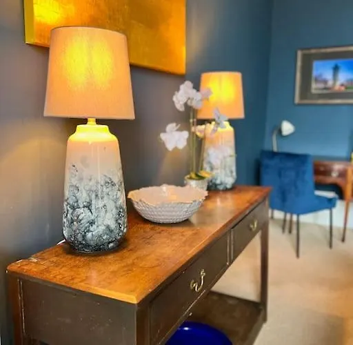 Entire Stylish Colourful Two Bed Flat In Clifton Apartmán Bristol