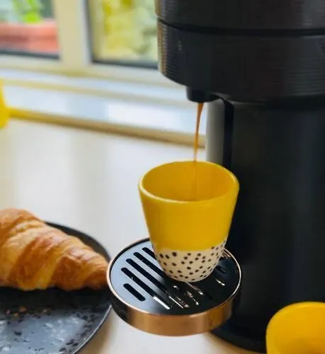 Entire Stylish Colourful Two Bed Flat In Clifton Bristol